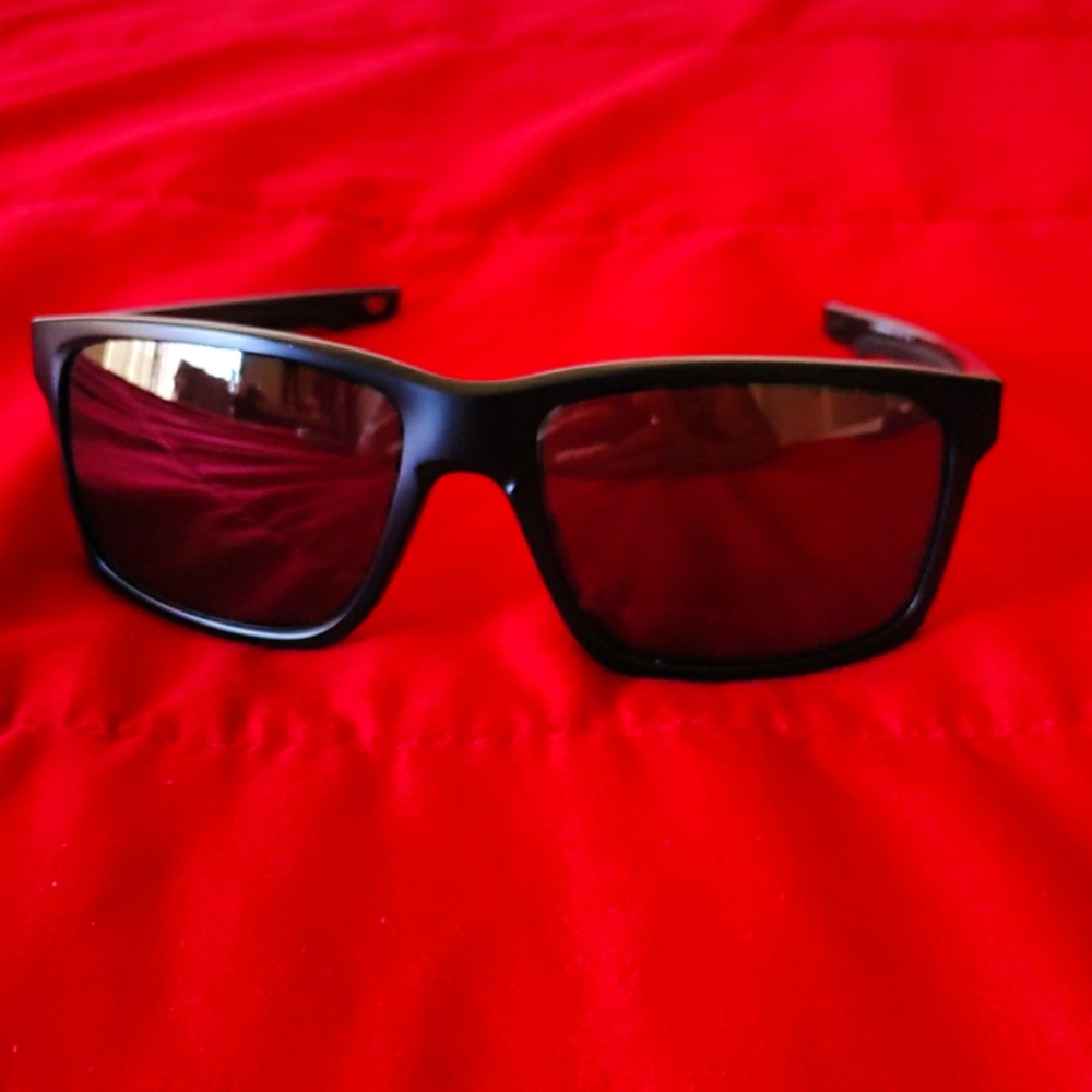 Oakley sunglasses